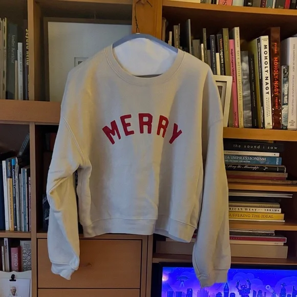 White Crew Neck Sweater/Sweatshirt - Picture 2 of 6